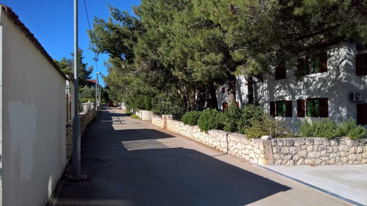Apartments Vera - Mirca Mirca  Exterior photo
