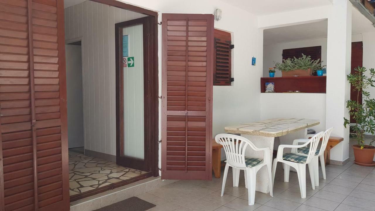 Apartments Vera - Mirca Mirca  Exterior photo